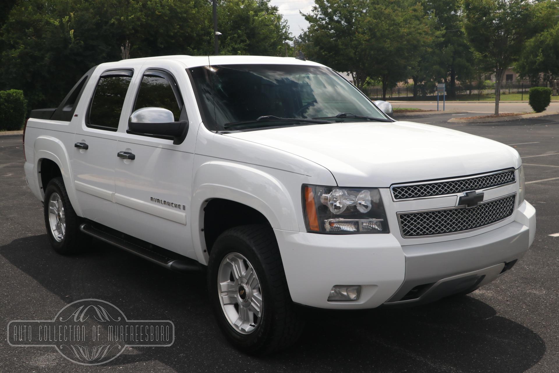 Used 2008 Chevrolet Avalanche LTZ Crew Cab SB w/Z71 Package 4X2 For