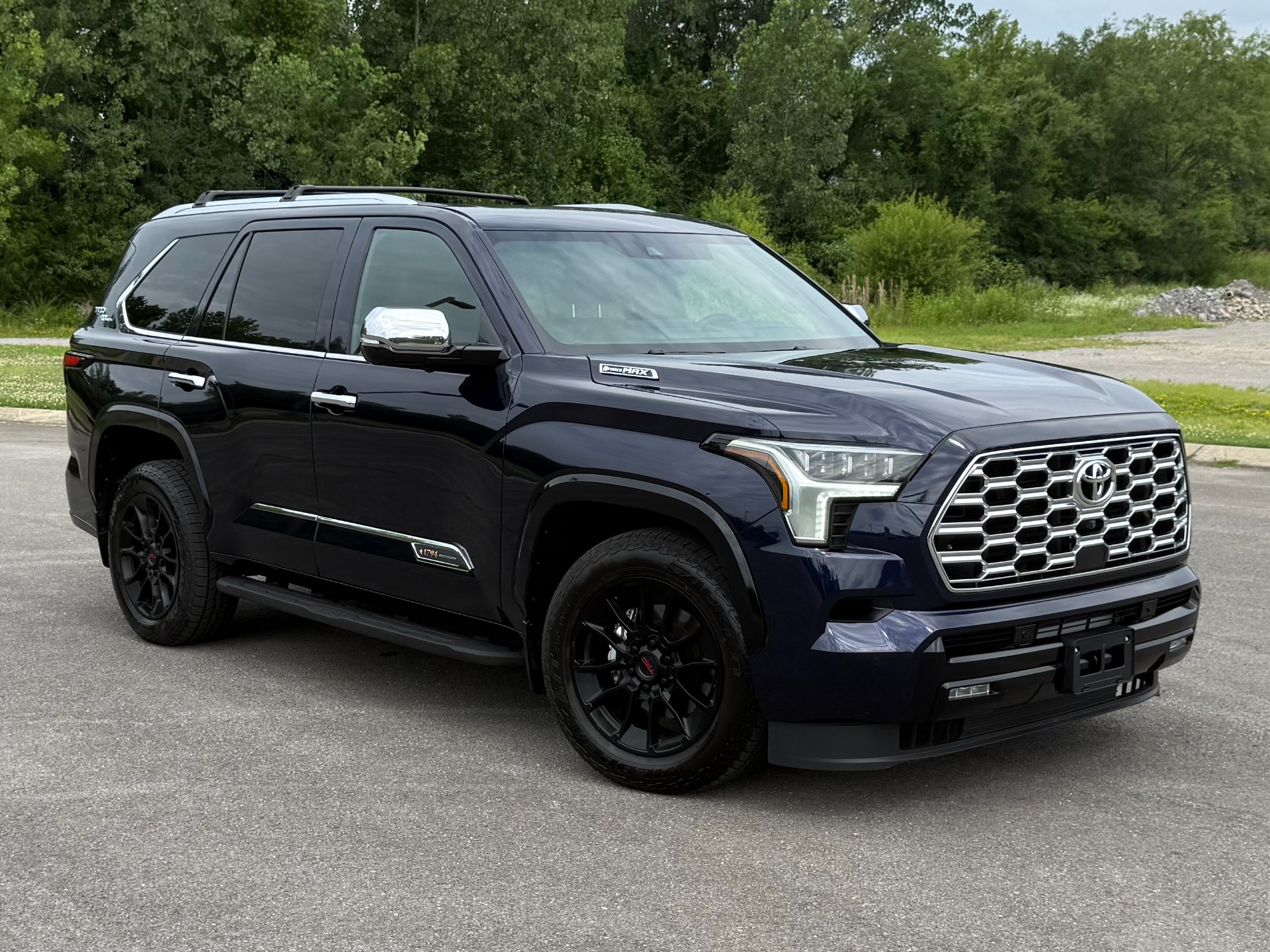 Blueprint 2026 Toyota Sequoia SUV / Crossover Four-Wheel Drive Automatic
