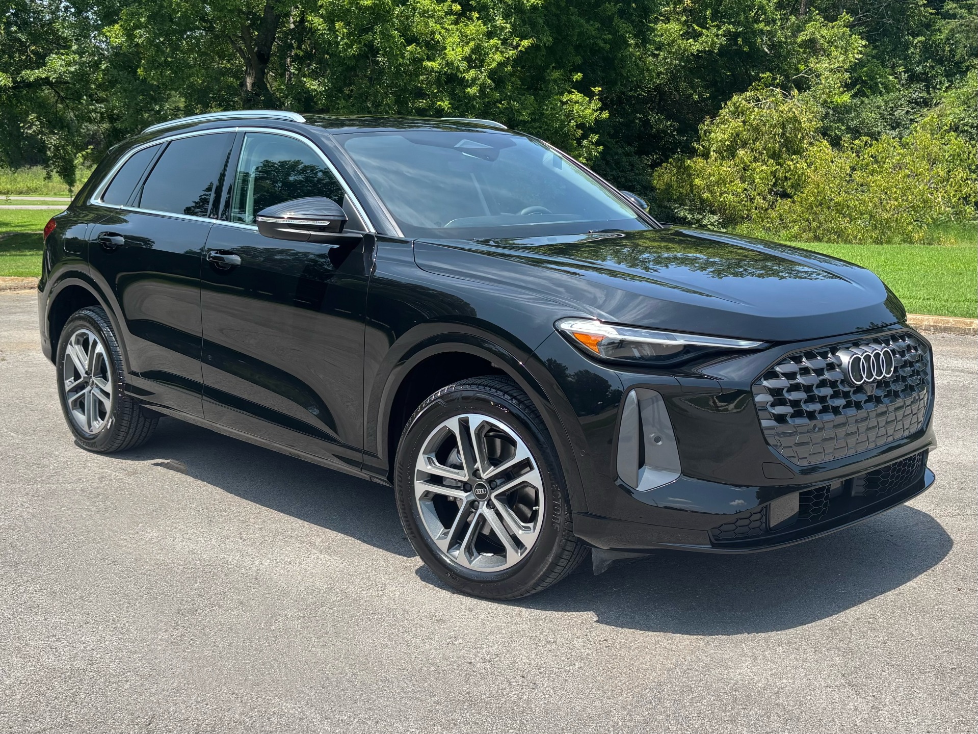 Black 2025 Audi Q5 SUV / Crossover All-Wheel Drive 7-Speed Automatic