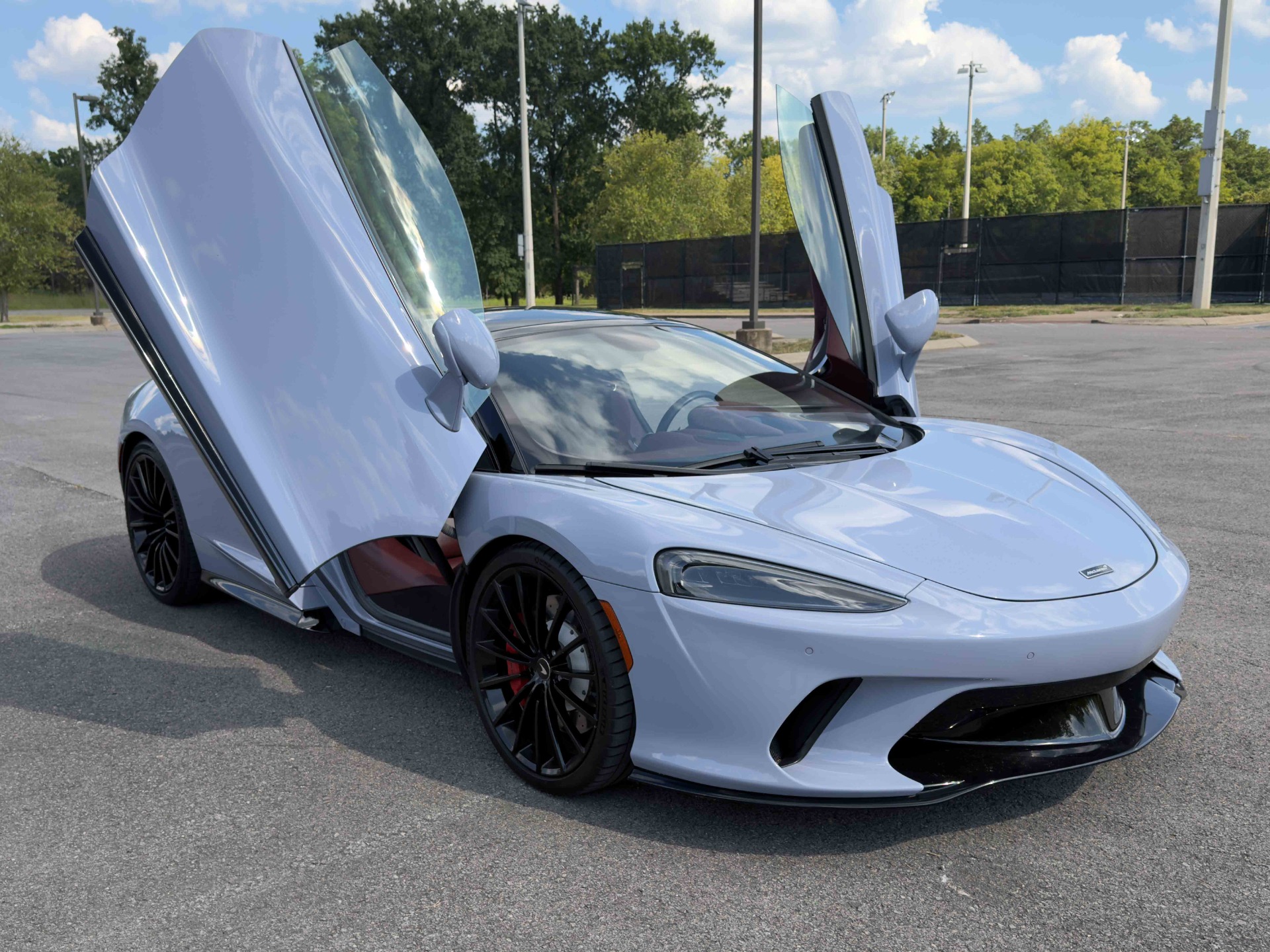 Gray (Ceramic Grey) 2020 McLaren GT Coupe Rear-Wheel Drive 7-Speed Automatic