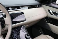 Used 2018 Land Rover Range Rover Velar R-DYNAMIC HSE for sale Sold at Auto Collection in Murfreesboro TN 37129 24