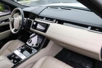 Used 2018 Land Rover Range Rover Velar R-DYNAMIC HSE for sale Sold at Auto Collection in Murfreesboro TN 37129 26