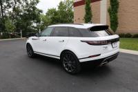 Used 2018 Land Rover Range Rover Velar R-DYNAMIC HSE for sale Sold at Auto Collection in Murfreesboro TN 37130 4