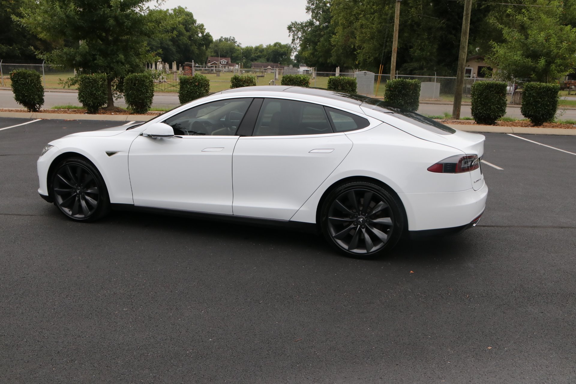 Used 2014 Tesla Model S 85 For Sale | Auto Collection Stock #P32038