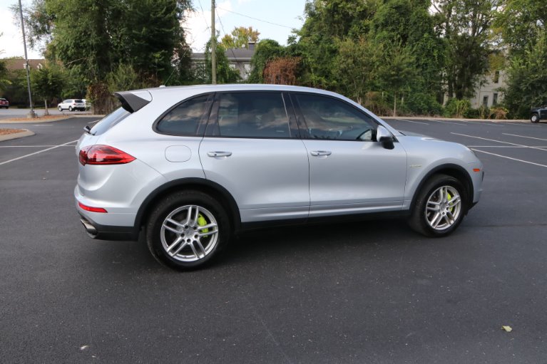 Used 2016 Porsche Cayenne S E-Hybrid for sale Sold at Auto Collection in Murfreesboro TN 37130 3