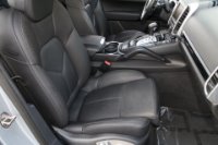 Used 2016 Porsche Cayenne S E-Hybrid for sale Sold at Auto Collection in Murfreesboro TN 37129 32