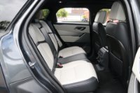Used 2018 Land Rover Range Rover Velar P250 R-Dynamic HSE for sale Sold at Auto Collection in Murfreesboro TN 37129 32