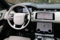 Used 2018 Land Rover Range Rover Velar P250 R-Dynamic HSE for sale Sold at Auto Collection in Murfreesboro TN 37129 42