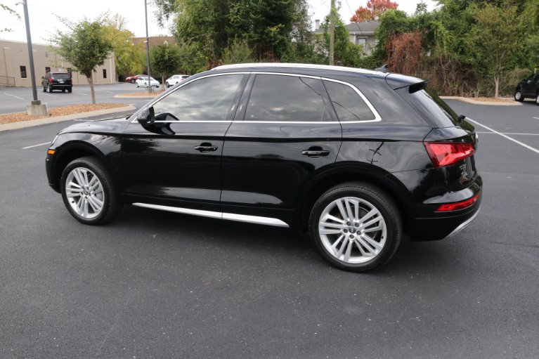 Used 2018 Audi Q5 2.0T quattro Premium Plus for sale Sold at Auto Collection in Murfreesboro TN 37130 4