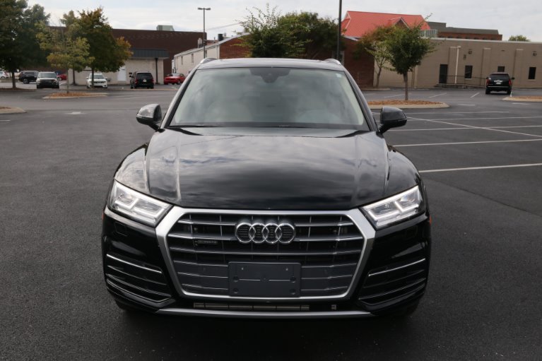 Used 2018 Audi Q5 2.0T quattro Premium Plus for sale Sold at Auto Collection in Murfreesboro TN 37130 5