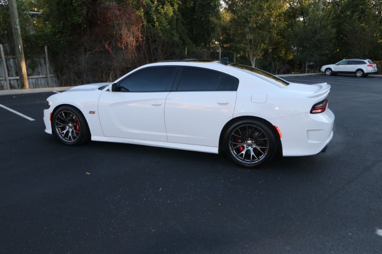 Used 2015 Dodge Charger SRT 392 for sale Sold at Auto Collection in Murfreesboro TN 37130 4
