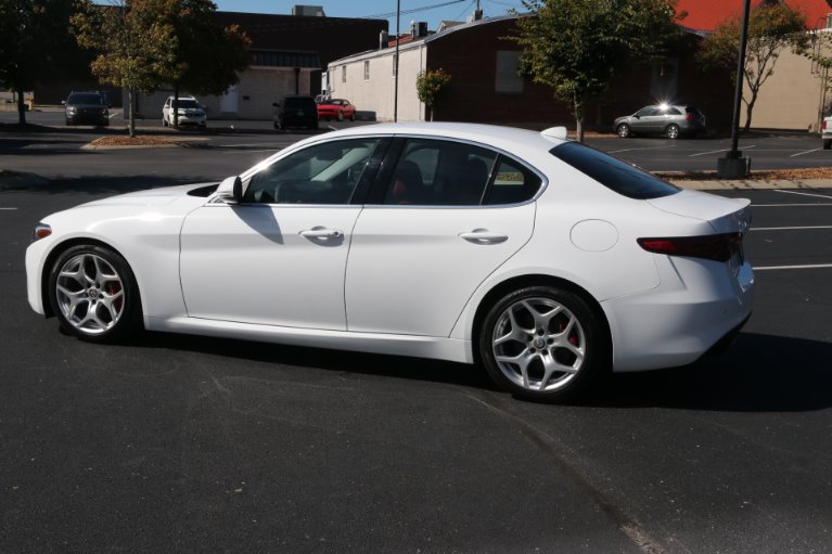 Used 2018 Alfa Romeo Giulia Ti Sport for sale Sold at Auto Collection in Murfreesboro TN 37130 4