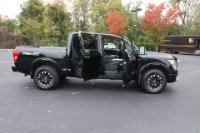Used 2018 Nissan Titan PRO-4X for sale Sold at Auto Collection in Murfreesboro TN 37130 21