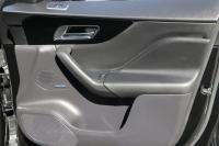 Used 2019 Jaguar F-PACE 25T PREMIUM AWD W/NAV for sale Sold at Auto Collection in Murfreesboro TN 37129 71