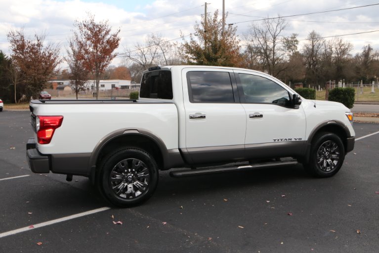 Used 2018 Nissan Titan Platinum Reserve for sale Sold at Auto Collection in Murfreesboro TN 37130 3