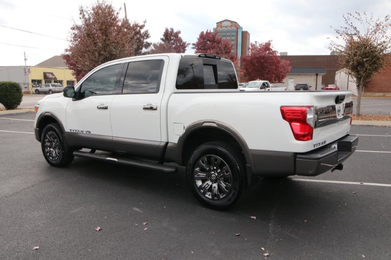 Used 2018 Nissan Titan Platinum Reserve for sale Sold at Auto Collection in Murfreesboro TN 37130 4
