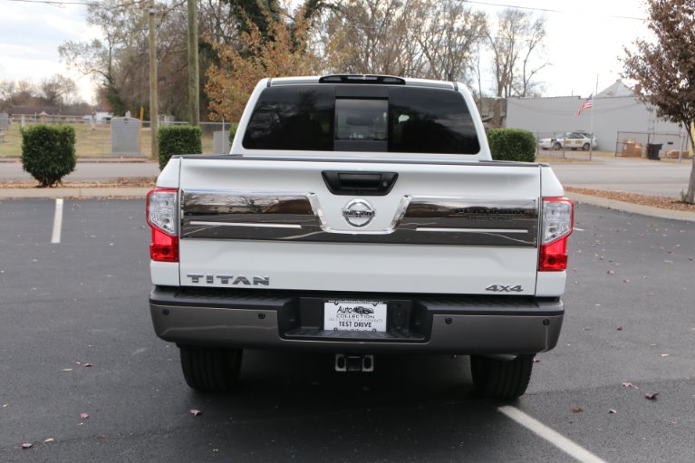 Used 2018 Nissan Titan Platinum Reserve for sale Sold at Auto Collection in Murfreesboro TN 37130 6