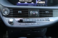 Used 2018 Lexus LS 500F SPORT AWD W/NAV F SPORT for sale Sold at Auto Collection in Murfreesboro TN 37129 71