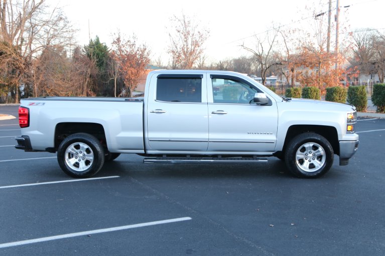 Used 2015 Chevrolet Silverado 1500 LTZ W/2LZ PKG CREW CAB 4X4 W/NAV LTZ Z71 for sale Sold at Auto Collection in Murfreesboro TN 37130 8