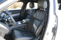 Used 2018 Land Rover Range Rover Velar R-DYNAMIC SE DIESEL D180 R-Dynamic SE for sale Sold at Auto Collection in Murfreesboro TN 37129 33
