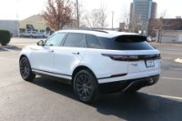 Used 2018 Land Rover Range Rover Velar R-DYNAMIC SE DIESEL D180 R-Dynamic SE for sale Sold at Auto Collection in Murfreesboro TN 37129 4