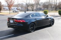 Used 2017 Jaguar XF PREMIUM RWD DIESEL W/NAV 20d Premium for sale Sold at Auto Collection in Murfreesboro TN 37129 3