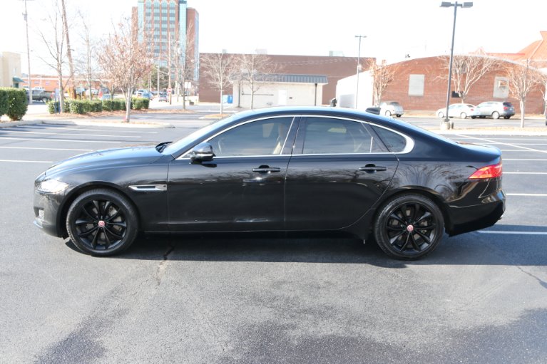 Used 2017 Jaguar XF PREMIUM RWD DIESEL W/NAV 20d Premium for sale Sold at Auto Collection in Murfreesboro TN 37130 7