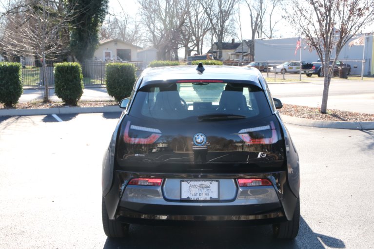 Used 2017 BMW i3 Tera World W/Range Extender W/NAV 94 Ah for sale Sold at Auto Collection in Murfreesboro TN 37130 6