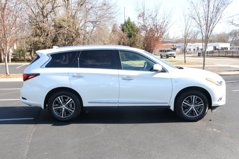 Used 2017 INFINITI QX60 Premium Plus FWD W/NAV TV DVD for sale Sold at Auto Collection in Murfreesboro TN 37130 8