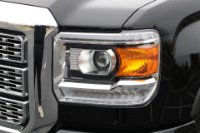 Used 2018 GMC Sierra 2500HD Denali for sale Sold at Auto Collection in Murfreesboro TN 37129 10