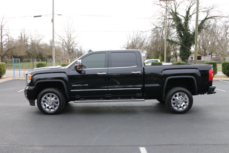 Used 2018 GMC Sierra 2500HD Denali for sale Sold at Auto Collection in Murfreesboro TN 37130 7