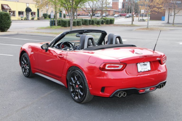 Used 2019 FIAT 124 Spider Abarth W/Nav Abarth for sale Sold at Auto Collection in Murfreesboro TN 37130 4