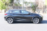 Used 2017 INFINITI QX30 Premium AWD W/NAV Premium for sale Sold at Auto Collection in Murfreesboro TN 37129 8