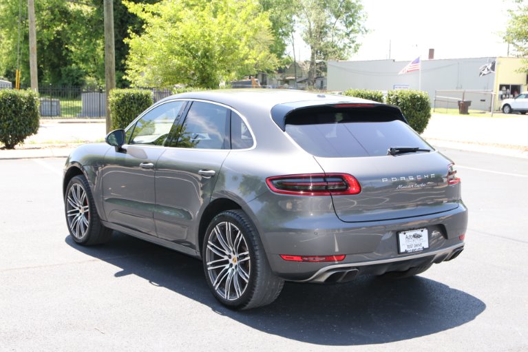 Used 2015 Porsche Macan Turbo AWD W/NAV Turbo for sale Sold at Auto Collection in Murfreesboro TN 37130 4