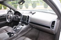 Used 2018 Porsche CAYENNE PLATINUM Awd W/nav BASE for sale Sold at Auto Collection in Murfreesboro TN 37129 25