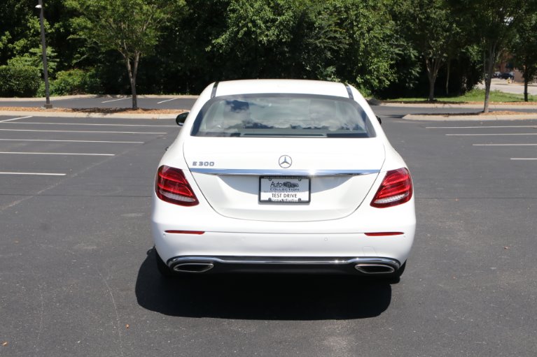 Used 2017 Mercedes-Benz E300 Luxury RWD W/NAV E 300 for sale Sold at Auto Collection in Murfreesboro TN 37130 6