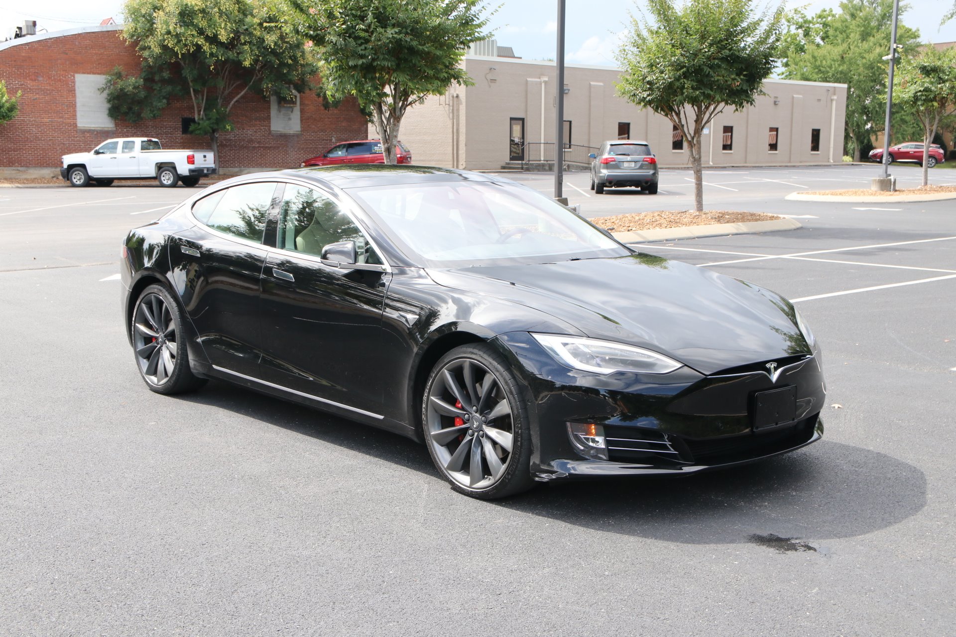 Used 2016 Tesla Model S P100D AWD W/NAV for sale Sold at Auto Collection in Murfreesboro TN 37129 1