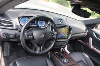Used 2017 Maserati GHIBLI S Q4 AWD W/NAV for sale Sold at Auto Collection in Murfreesboro TN 37129 21