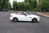 Used 2018 Mercedes-Benz SLC300 Roadster Convertible W/NAV for sale Sold at Auto Collection in Murfreesboro TN 37129 8