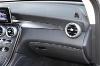 Used 2017 Mercedes-Benz GLC 300 4Matic AWD W/NAV for sale Sold at Auto Collection in Murfreesboro TN 37129 40