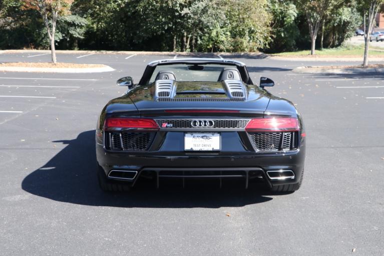 Used 2018 Audi R8 V10 Spyder Quattro S tronic W/NAV for sale Sold at Auto Collection in Murfreesboro TN 37130 6