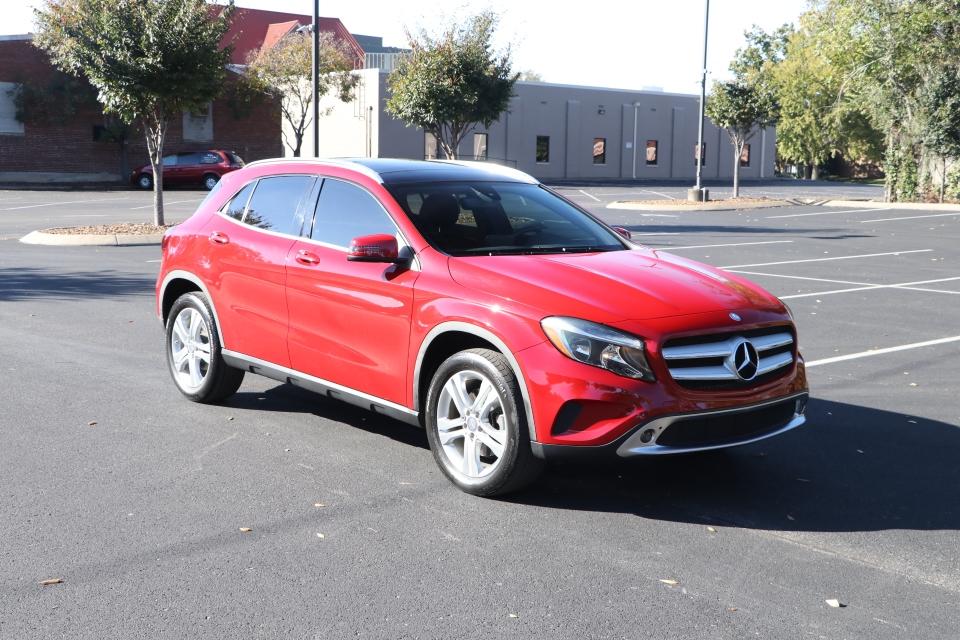 Used 2016 Mercedes-Benz GLA250 4MATIC W/NAV for sale Sold at Auto Collection in Murfreesboro TN 37129 1