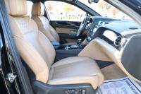 Used 2017 Bentley BENTAYGA TOURING W12 AWD W/NAV for sale Sold at Auto Collection in Murfreesboro TN 37129 34