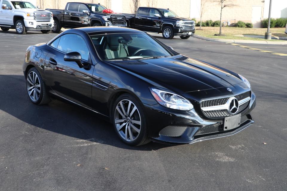 Used 2018 Mercedes-Benz SLC 300 ROADSTER RWD W/NAV SLC300 for sale Sold at Auto Collection in Murfreesboro TN 37129 1
