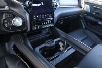 Used 2020 Ram 1500 Limited Crew cab 4x4 W/NAV LIMITED CREW CAB SWB 4WD for sale Sold at Auto Collection in Murfreesboro TN 37130 24