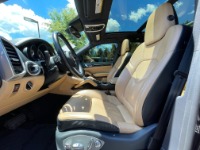 Used 2016 Porsche CAYENNE PREMIUM PLUS AWD W/NAV BASE for sale Sold at Auto Collection in Murfreesboro TN 37129 15