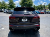 Used 2016 Porsche CAYENNE PREMIUM PLUS AWD W/NAV BASE for sale Sold at Auto Collection in Murfreesboro TN 37129 5