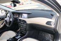 Used 2019 INFINITI QX30 LUXE FWD LUXE FWD for sale Sold at Auto Collection in Murfreesboro TN 37129 23