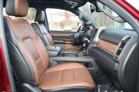 Used 2019 Ram 1500 Long Horn Crew Cab 4X4 W/Panoramic Sunroof for sale Sold at Auto Collection in Murfreesboro TN 37129 33