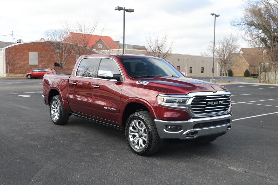Used 2019 Ram 1500 Long Horn Crew Cab 4X4 W/Panoramic Sunroof for sale Sold at Auto Collection in Murfreesboro TN 37129 1